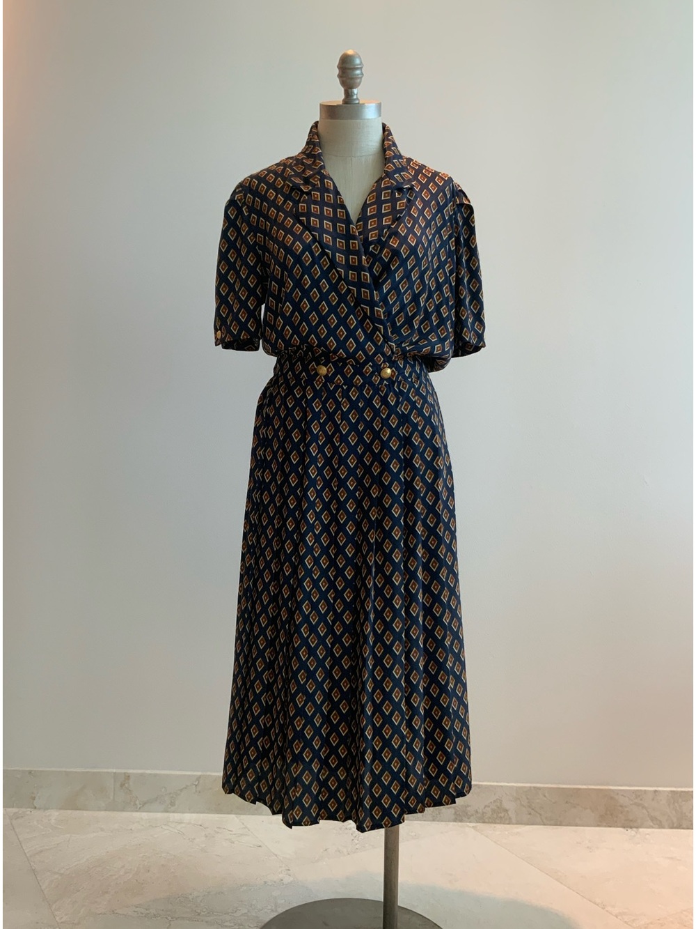 Vtg Chic Petites for Maggy Navy Diamond-Print Midi Dress sz 12p